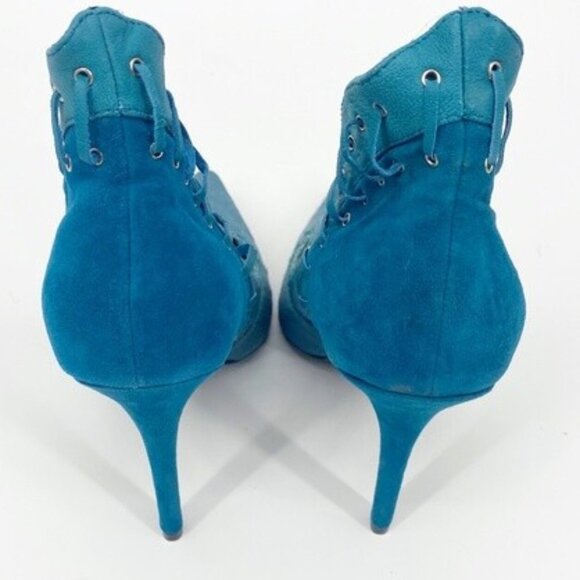 ๐NIB ๐๏ธ London Trash Dani ๐ Womenโs Teal REAL Fur Suede Stiletto Heels Pumps - Picture 4 of 5